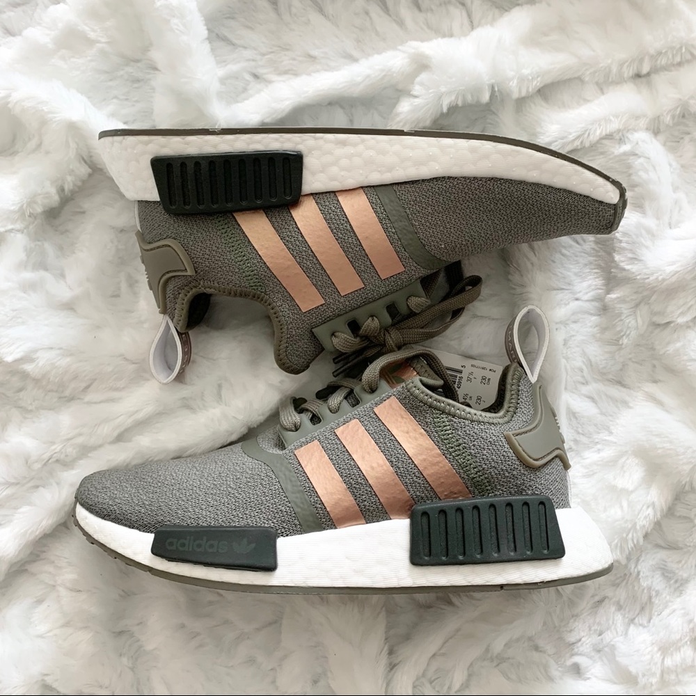 Women’s Adidas NMD_R1 Sneakers